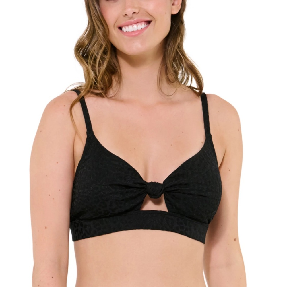 Women's Leopard Twist Front Bikini Top **NWT** M